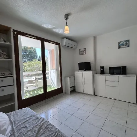 公寓 A Avec Piscine, Terrasse, Parking Prive, A 1km De La - Fr-1-338-504 *